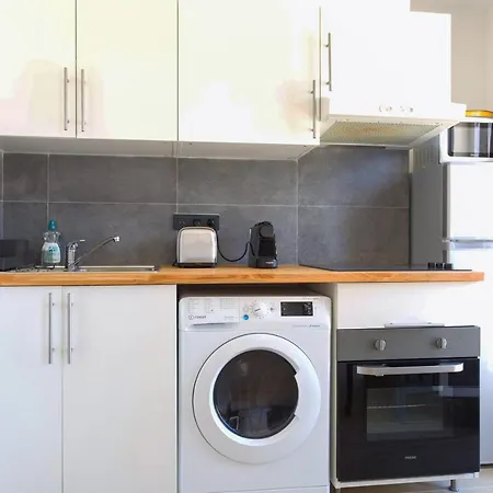 Joliette - Welkeys Apartman *